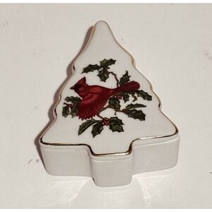 Vintage Lefton Porcelain Christmas Tree‎ Trinket Box Cardinal Design w Gold Trim